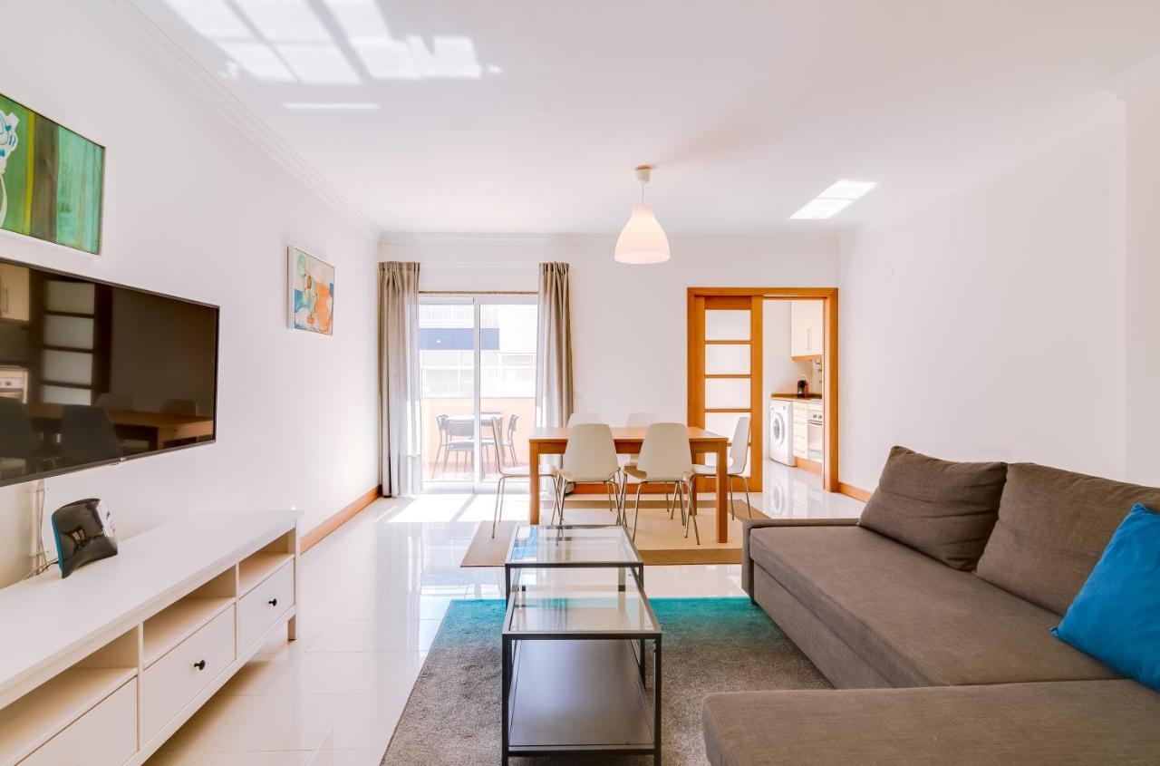 Al- Apartamentos Novos Vista Mar Quarteira Eksteriør billede