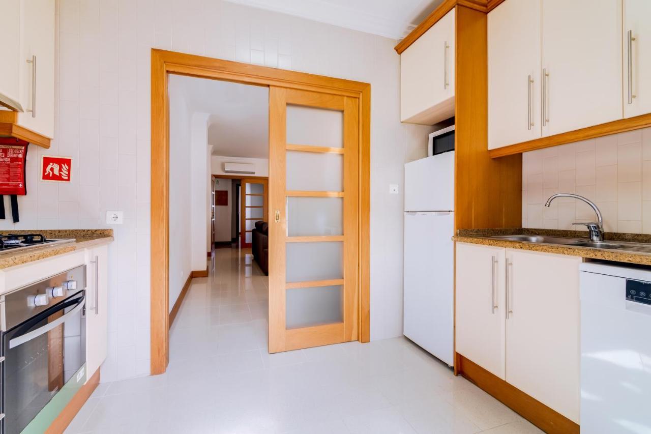 Al- Apartamentos Novos Vista Mar Quarteira Eksteriør billede